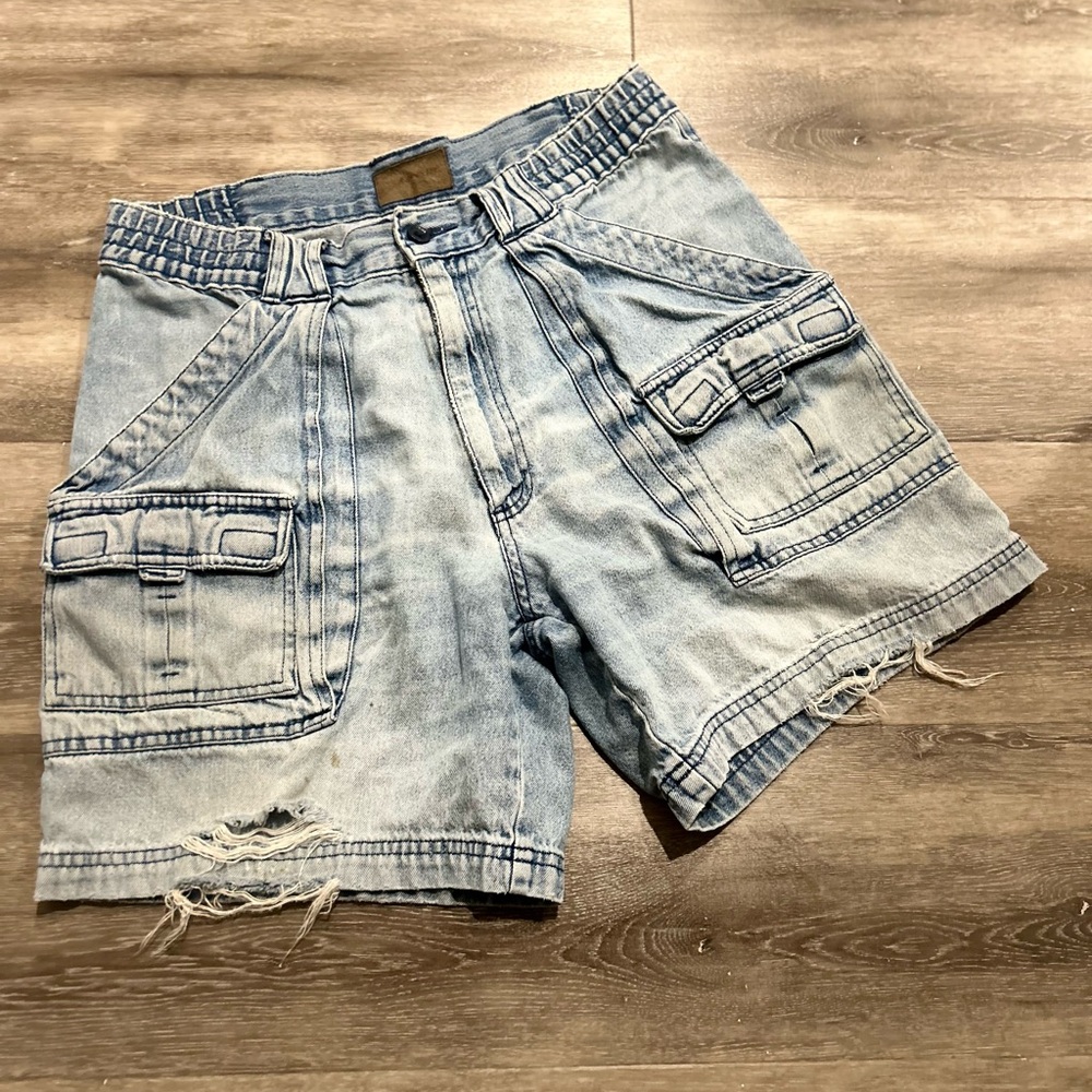 Vintage Distressed Cargo Dad Shorts 7”